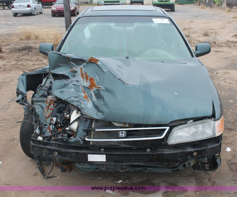 image for item H4235 1997 Honda Accord