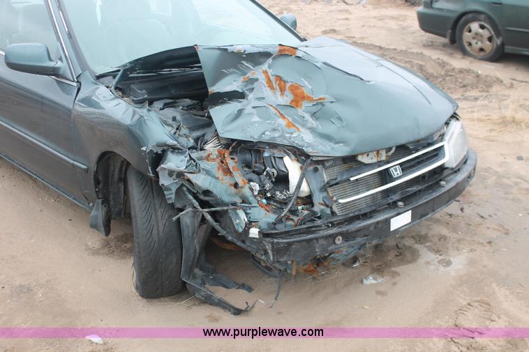 image for item H4235 1997 Honda Accord