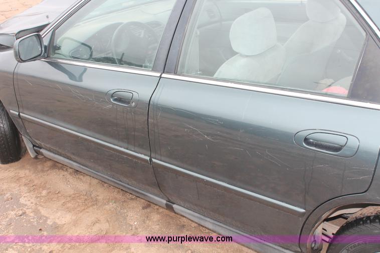 image for item H4235 1997 Honda Accord