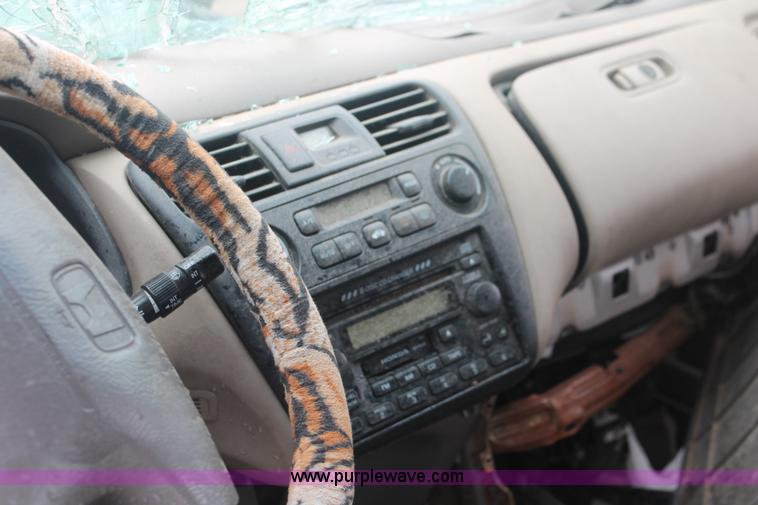 image for item H4236 2002 Honda Accord EX