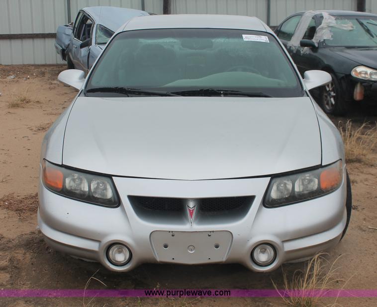 image for item H4237 2001 Pontiac Bonneville SLE