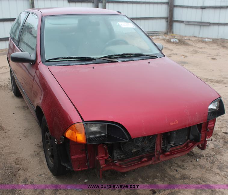image for item H4238 1991 Geo Metro LSi