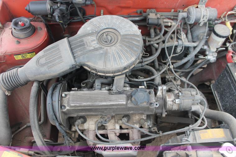 image for item H4238 1991 Geo Metro LSi