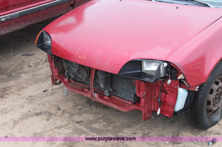 image for item H4238 1991 Geo Metro LSi