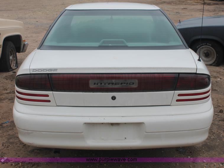 image for item H4239 1997 Dodge Intrepid