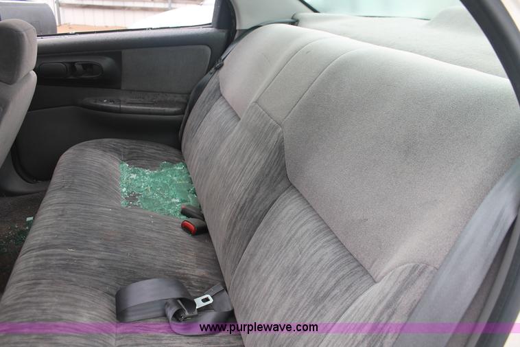 image for item H4239 1997 Dodge Intrepid