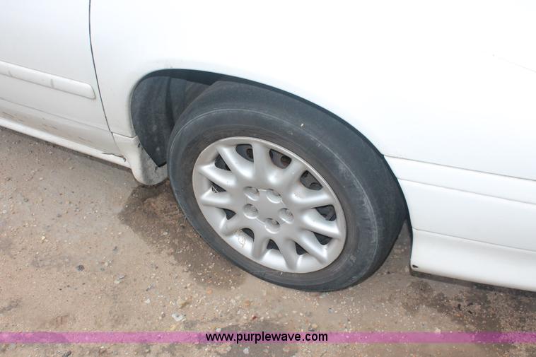 image for item H4239 1997 Dodge Intrepid