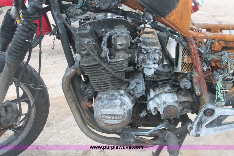 image for item H4241 1983 Kawasaki motorcylce