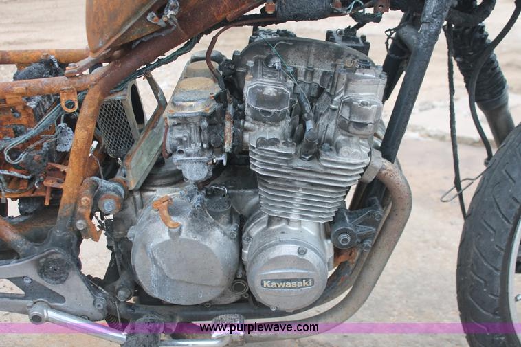 image for item H4241 1983 Kawasaki motorcylce