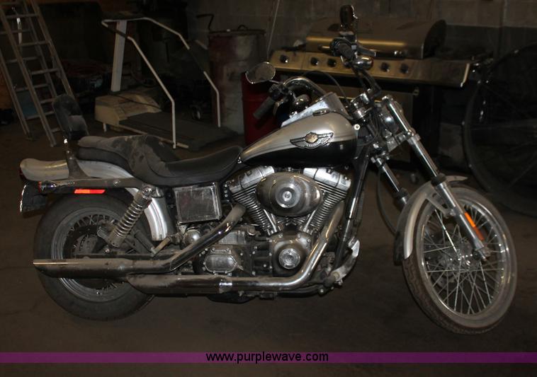 image for item H4242 2003 Harley Davidson Dyna Wide Glide 100 Year Anniversary Edition motorcycle