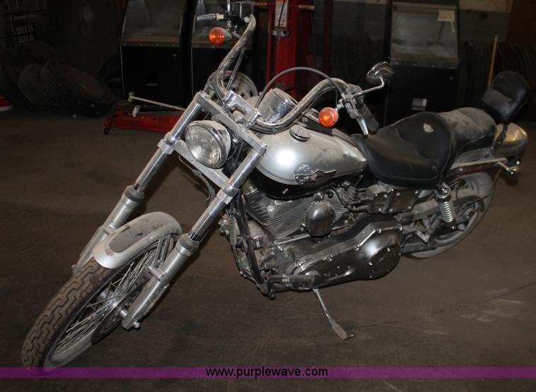 image for item H4242 2003 Harley Davidson Dyna Wide Glide 100 Year Anniversary Edition motorcycle