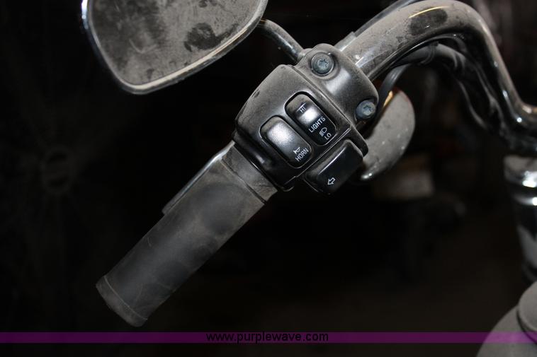 image for item H4242 2003 Harley Davidson Dyna Wide Glide 100 Year Anniversary Edition motorcycle