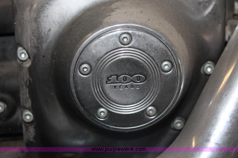 image for item H4242 2003 Harley Davidson Dyna Wide Glide 100 Year Anniversary Edition motorcycle