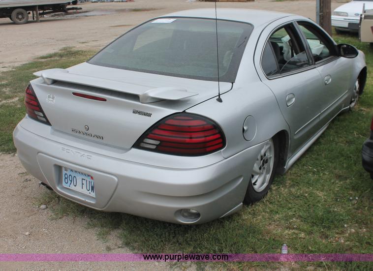 image for item H4243 2003 Pontiac Grand AM SE