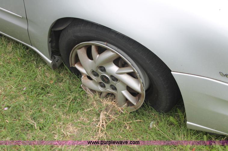 image for item H4243 2003 Pontiac Grand AM SE