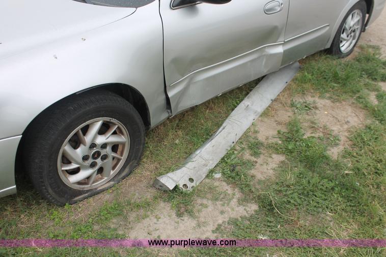 image for item H4243 2003 Pontiac Grand AM SE