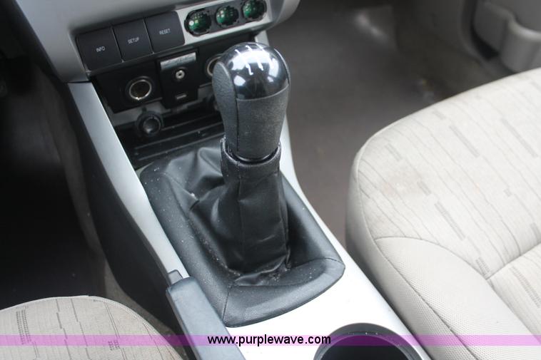 image for item H4245 2010 Ford Focus SE