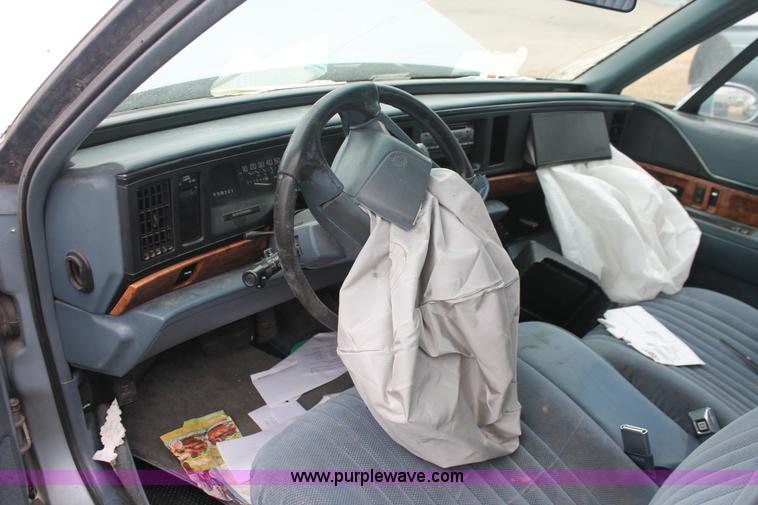 image for item H4246 1995 Buick LeSabre