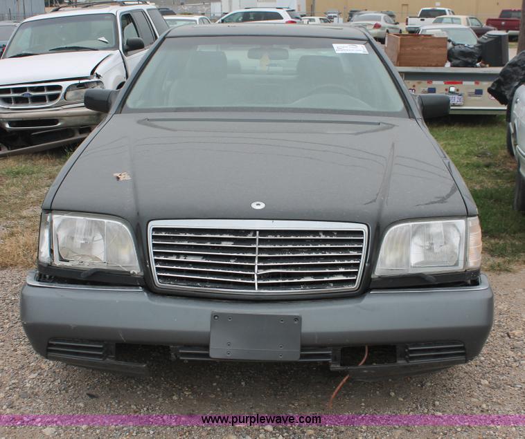 image for item H4247 1994 Mercedes Benz S500