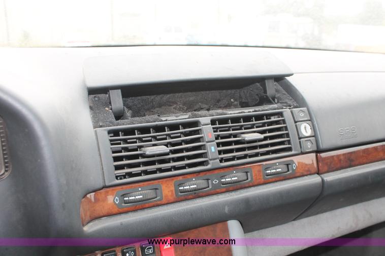 image for item H4247 1994 Mercedes Benz S500