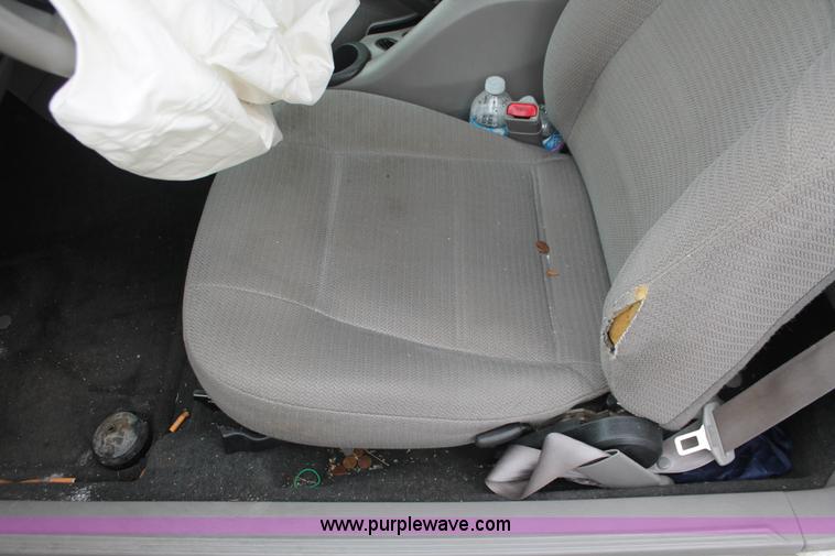 image for item H4249 2000 Ford Mustang