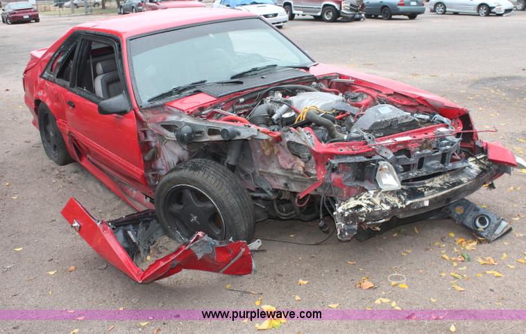 image for item H4250 1990 Ford Mustang GT