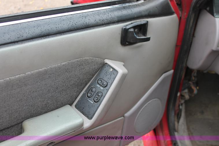 image for item H4250 1990 Ford Mustang GT