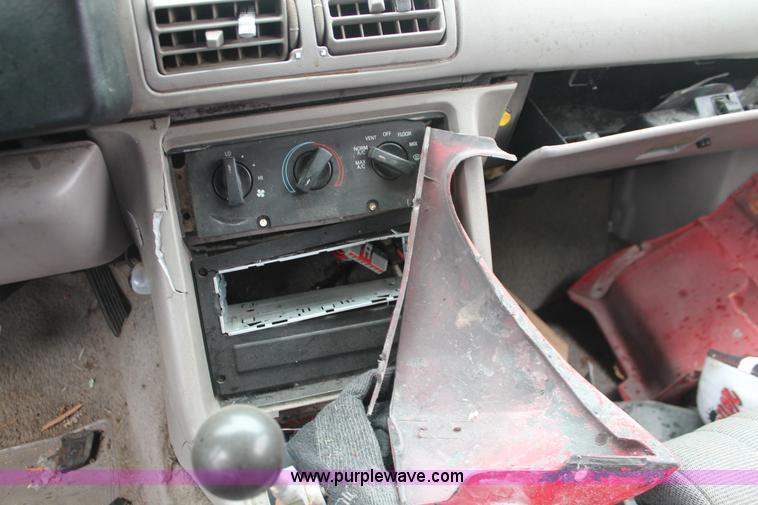 image for item H4250 1990 Ford Mustang GT