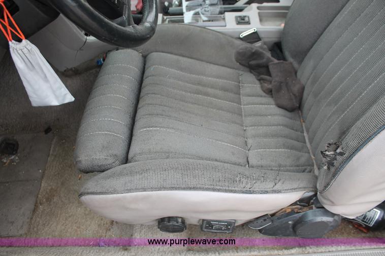 image for item H4250 1990 Ford Mustang GT