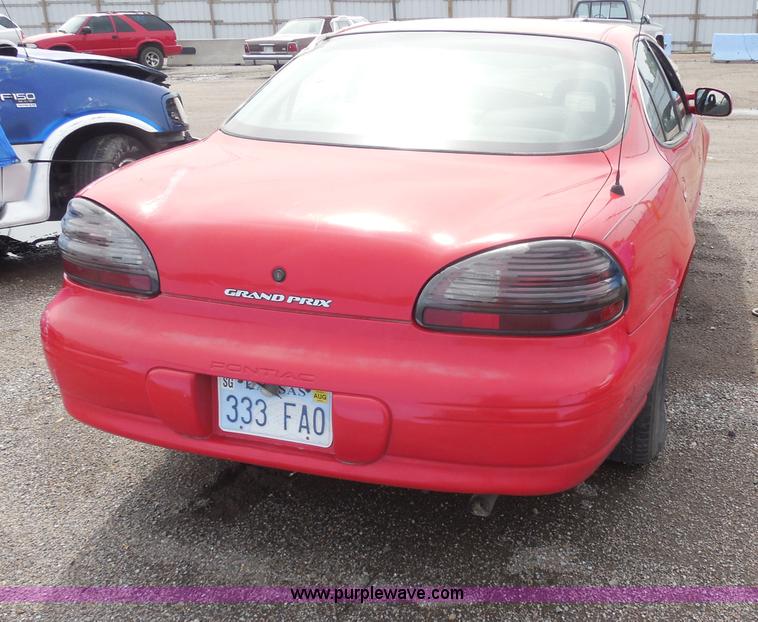 image for item I1358 1999 Pontiac Grand Prix SE