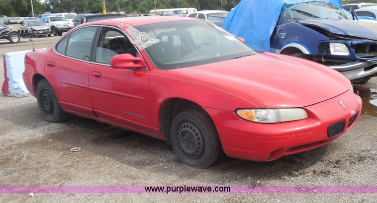 image for item I1358 1999 Pontiac Grand Prix SE