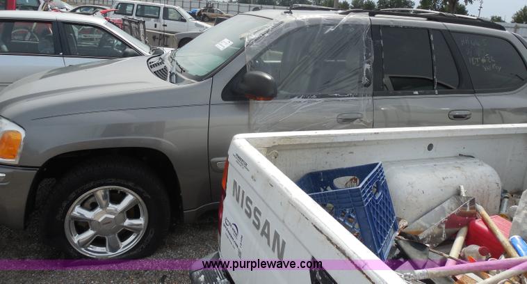 image for item I1422 2005 GMC Envoy SLE SUV