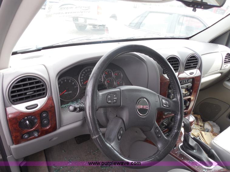 image for item I1422 2005 GMC Envoy SLE SUV