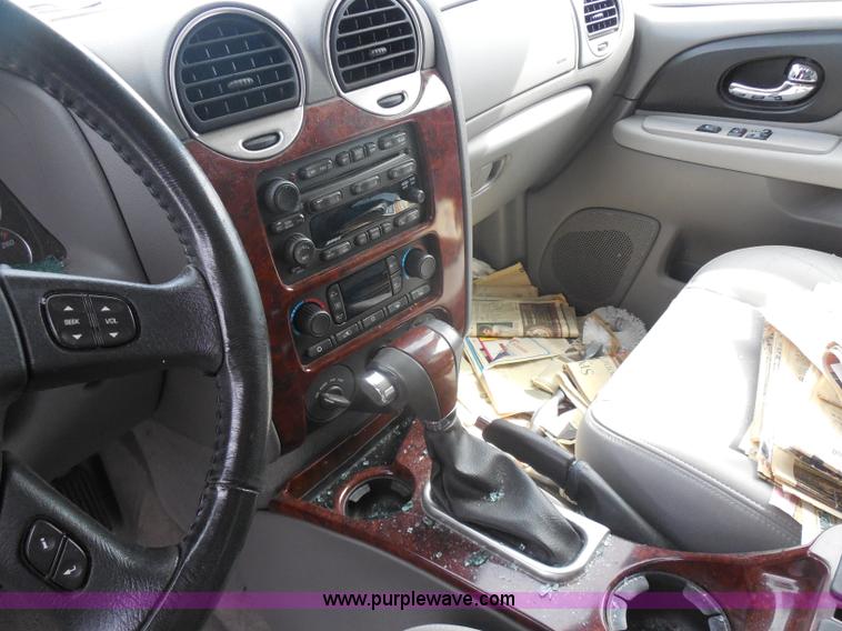 image for item I1422 2005 GMC Envoy SLE SUV