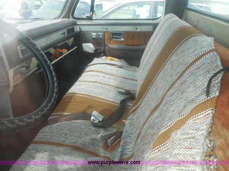 image for item I1423 1985 Chevrolet Custom Deluxe 10 pickup truck