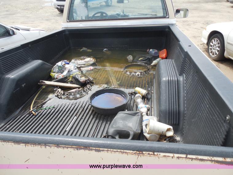 image for item I1423 1985 Chevrolet Custom Deluxe 10 pickup truck