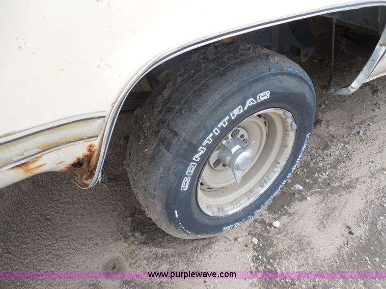 image for item I1423 1985 Chevrolet Custom Deluxe 10 pickup truck