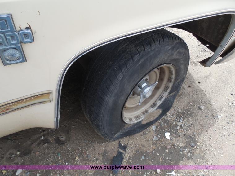 image for item I1423 1985 Chevrolet Custom Deluxe 10 pickup truck