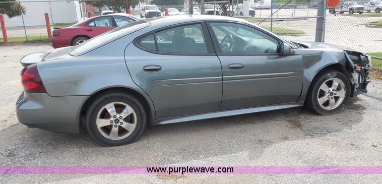 image for item I1424 2005 Pontiac Grand Prix