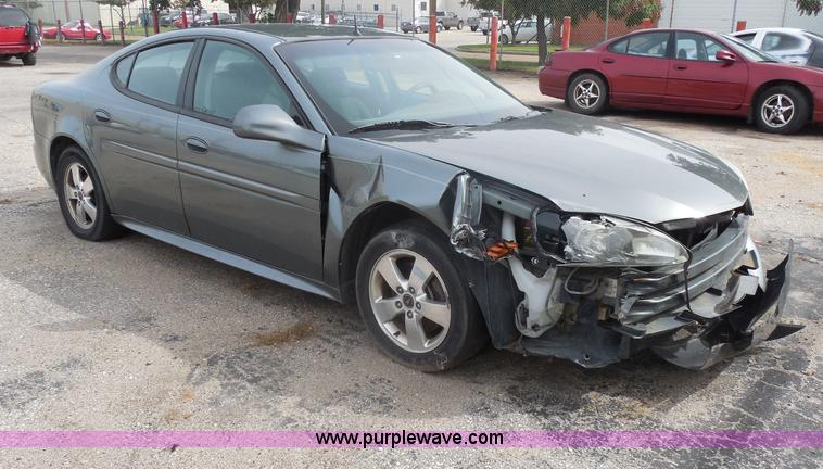image for item I1424 2005 Pontiac Grand Prix