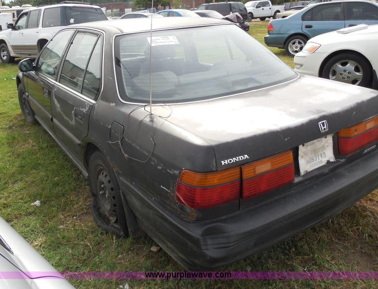 image for item I1426 1990 Honda Accord LX