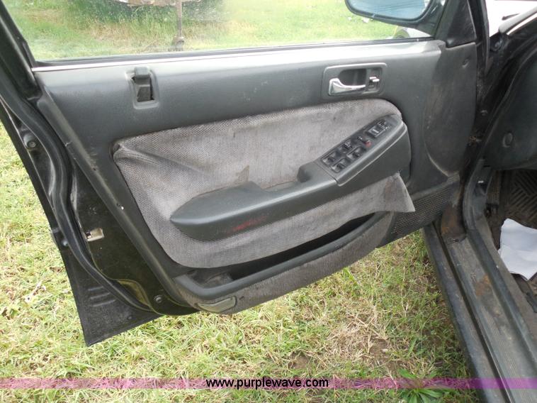 image for item I1426 1990 Honda Accord LX
