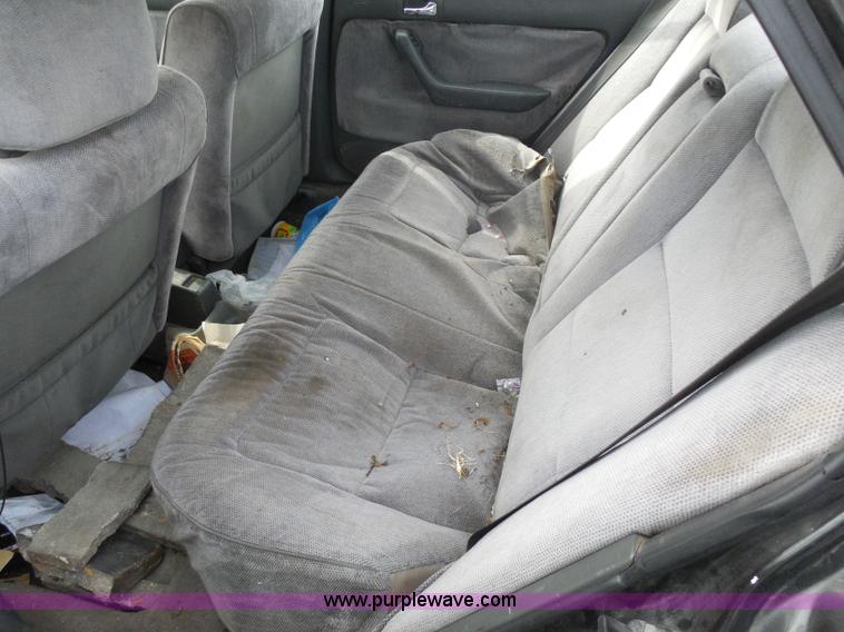 image for item I1426 1990 Honda Accord LX