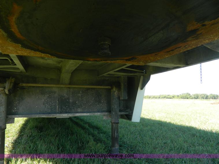 image for item AD9955 1981 Hesse beverage trailer