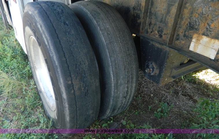 image for item AD9962 2006 Wilson CF900 Road Brute aluminum flatbed trailer