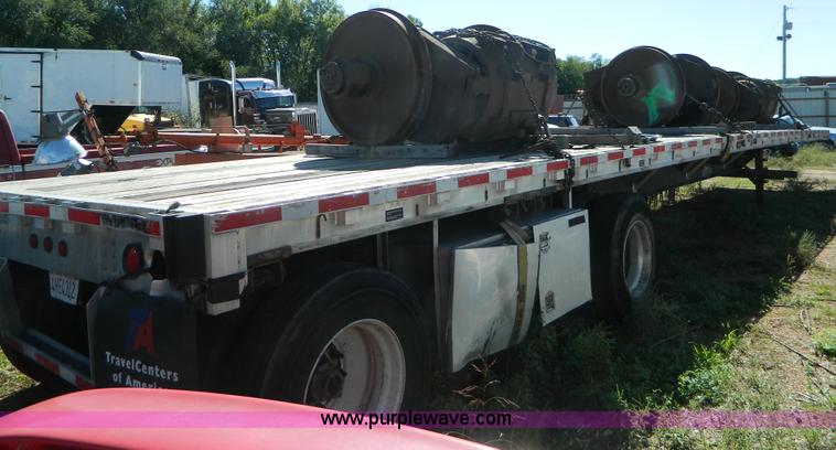 image for item AD9962 2006 Wilson CF900 Road Brute aluminum flatbed trailer