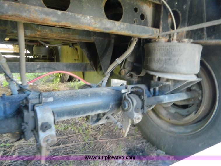 image for item AD9962 2006 Wilson CF900 Road Brute aluminum flatbed trailer