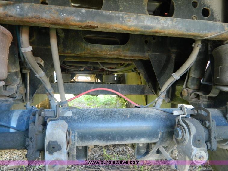 image for item AD9962 2006 Wilson CF900 Road Brute aluminum flatbed trailer