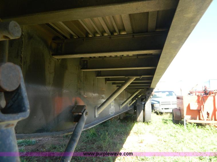 image for item AD9962 2006 Wilson CF900 Road Brute aluminum flatbed trailer