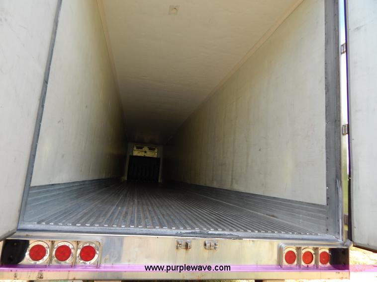 image for item B5882 2005 Wabash 53' reefer trailer